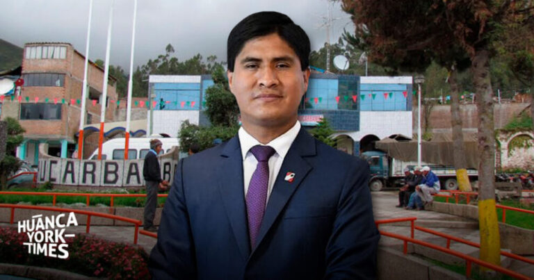 “¡Paucarbamba te repudia!”, le gritan a congresista Wilson Soto en su visita a Huancavelica - Perú