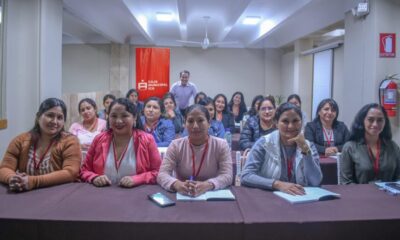 Clientas de Caja Ica se benefician con programa de entrenamiento gratuito