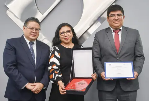 Caja Ica es premiada como la "entidad más colaboradora"
