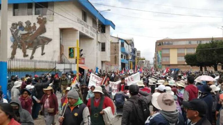 Puno: Fiscalía investiga a más de 25 dirigentes por participar en protestas contra Dina Boluarte - Perú