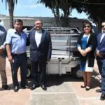 Caja Ica entrega moderno elevador hindráulico para el cementerio general de Saraja