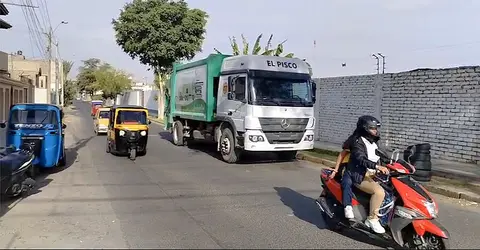 Ica: otro nuevo compactador del alcalde Carlos Reyes se malogra cargada de basura