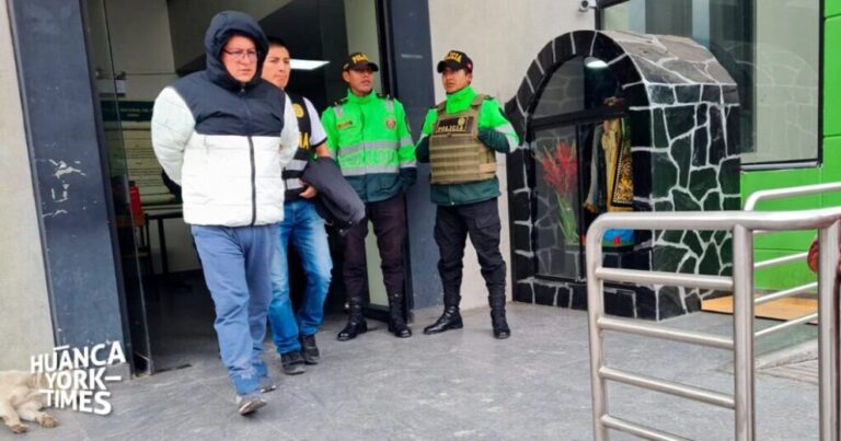 Huancavelica: 4 meses de prisión preventiva para alcalde de Izcuchaca por presunta coima - Perú
