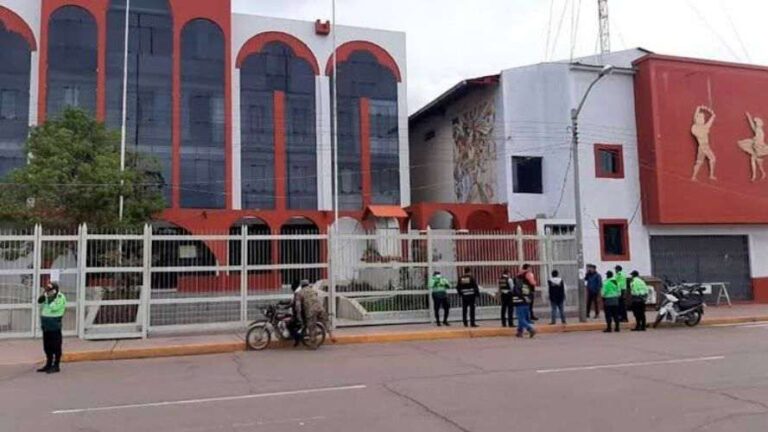 Puno: Piden suspender a regidora implicada en cobro de cupos en la Municipalidad de Azángaro - Perú