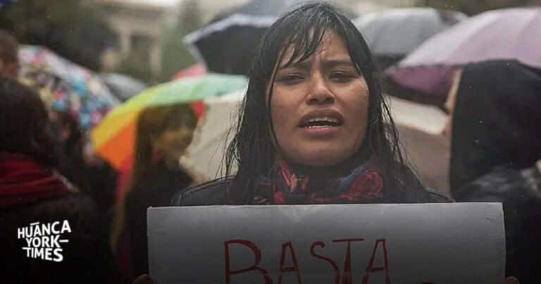 Perú: 4 de cada 10 personas cree que una mujer necesita permiso de su pareja para salir con amigos o familiares - Perú