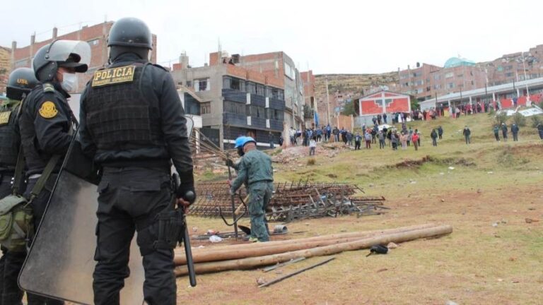 Intriga en Puno: Alemanes involucrados en intento de toma del Colegio Politécnico Huáscar - Perú