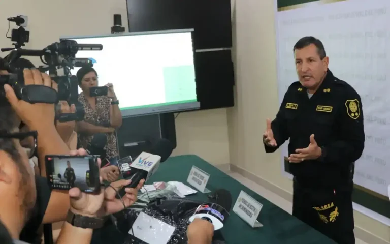 Exjefe policial de La Libertad vinculado a caso de minería ilegal puede ser nuevo jefe de Inteligencia - Perú