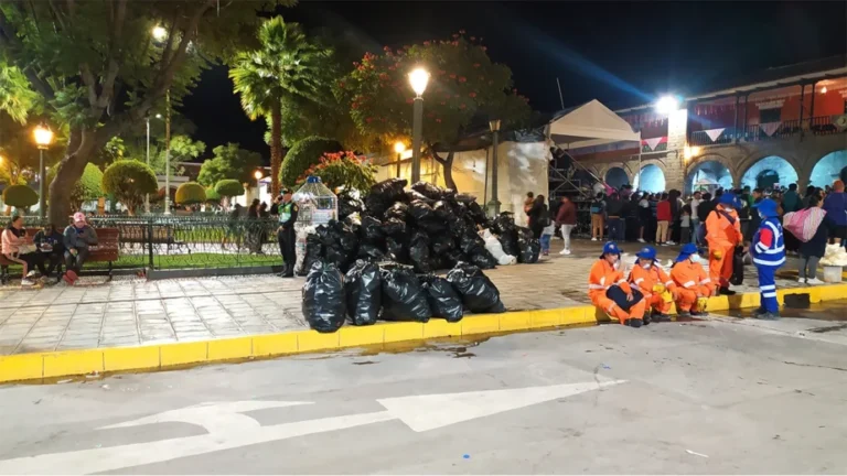 Más de 1200 toneladas de residuos sólidos se recolectó en carnavales - Perú