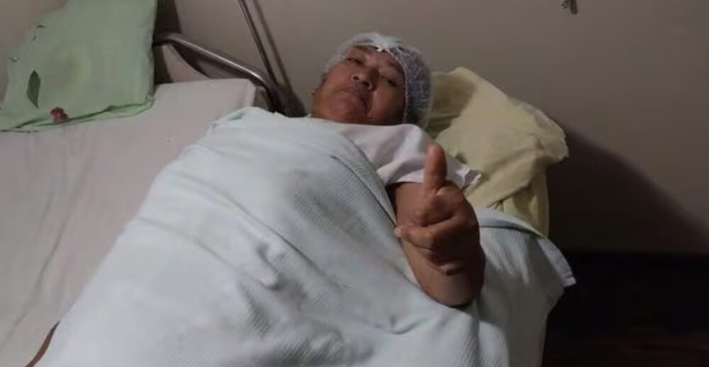 Teresa Liliana Muñante Anchante se realizó una operación de cadera en la Clínica San Vicente en Ica.