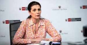 Ministra sale a defender a su jefa: "Yo compré un Rolex bamba y creo que lo regalé, no lo sé"