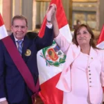 Edmundo González dio un discurso en palacio de gobierno del Perú junto a Dina Boluarte