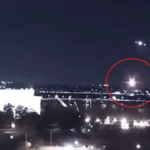 EE.UU. : Helicóptero militar choca en el aire contra avión con 64 personas a bordo