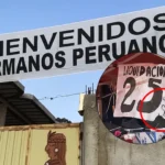 Bolivianos están empezando a cobrar en "soles peruanos" turista canadiense queda en shock