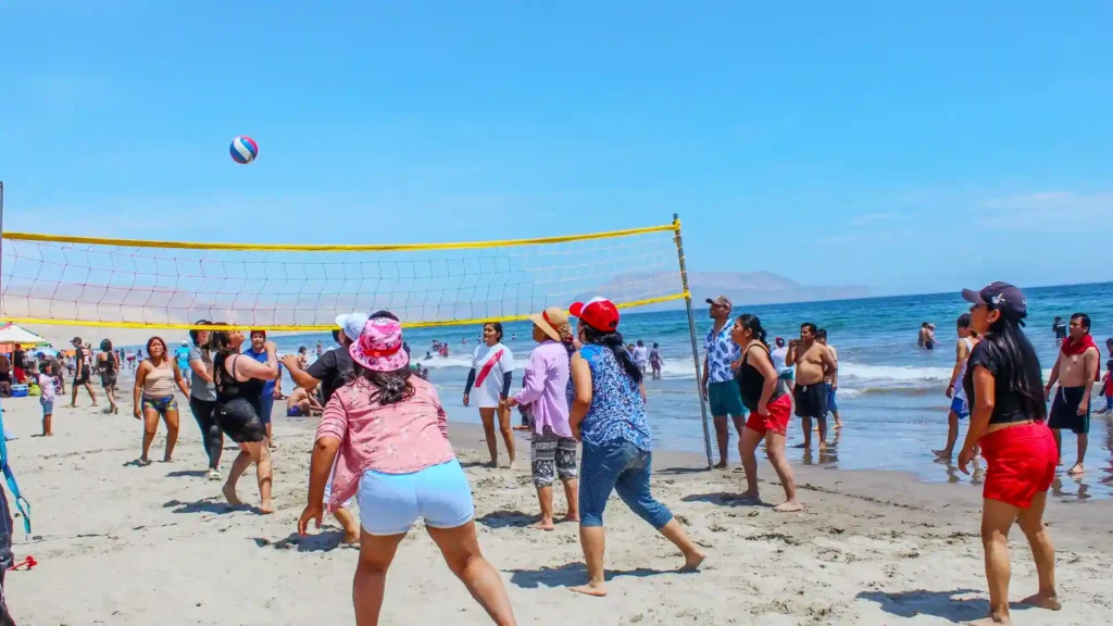 Gobierno Regional de Ica organiza viajes gratuitos a la playa Carhuaz