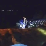 Ica: camión es arrastrado por huaico en la Panamericana Sur