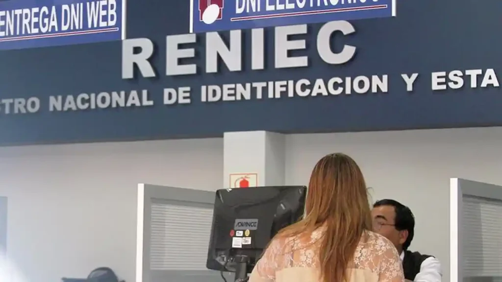 Más de 8 mil fallecidos siguen vivos en los registros del RENIEC