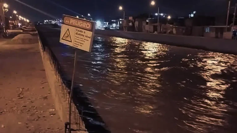 Rio Ica permanece en alerta roja tras su primer crecimiento de caudal en esta temporada - Ica