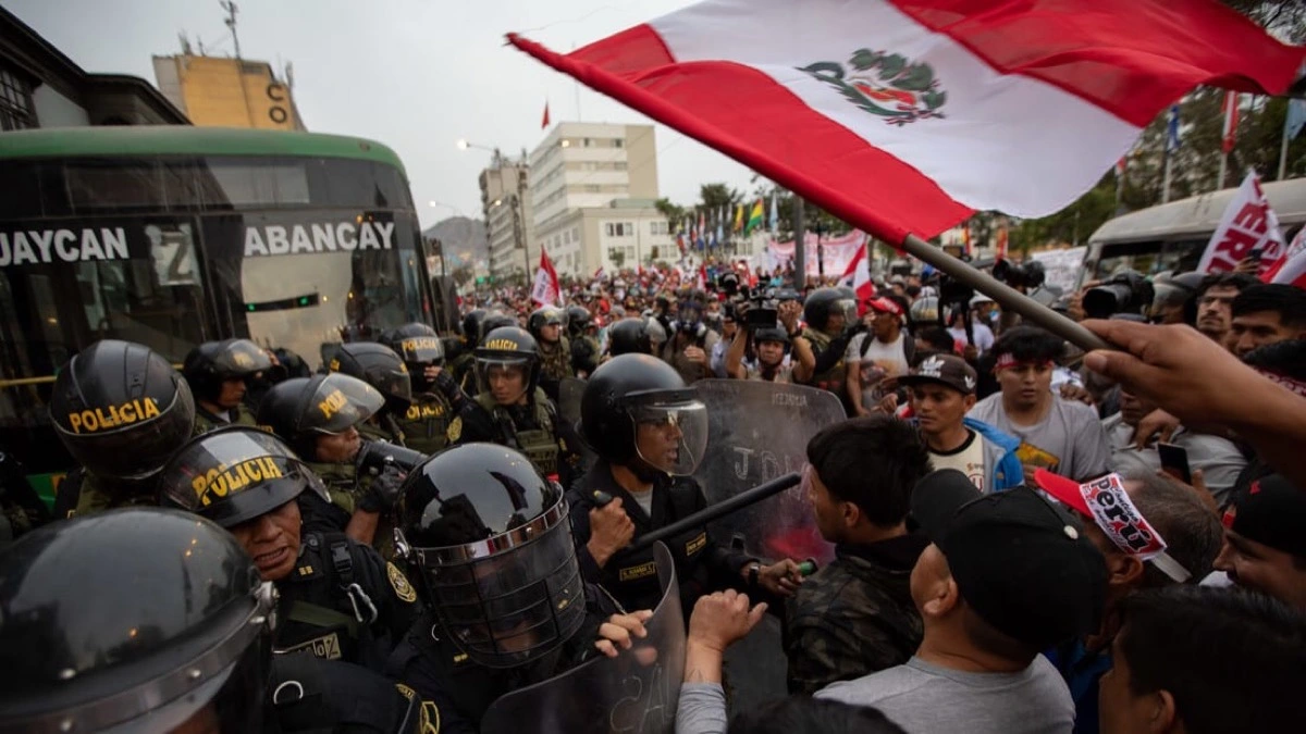 Candidatos sobran, propuestas faltan: Perú camino al caos en las Elecciones 2026 - Perú