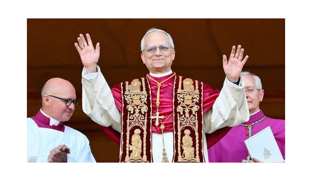 León XIV, el papa «peruano» saludó a su querida diócesis de Chiclayo en sus primeras palabras a los fieles católicos y al mundo - Perú