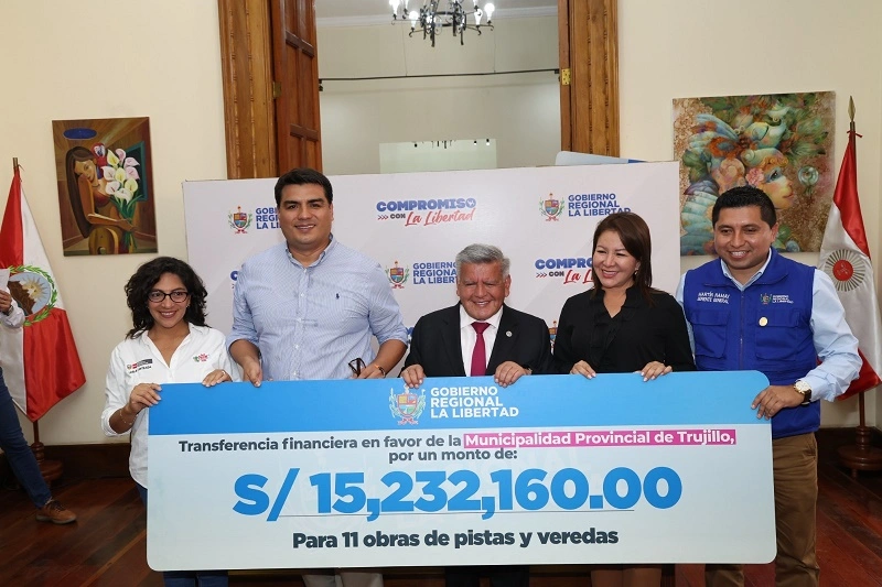 La Libertad: excluyen a consejeros de oposición de ceremonia de transferencias - Perú