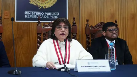 JNJ suspende a la fiscal de la nación Delia Espinoza por seis meses tras no reponer a Patricia Benavides