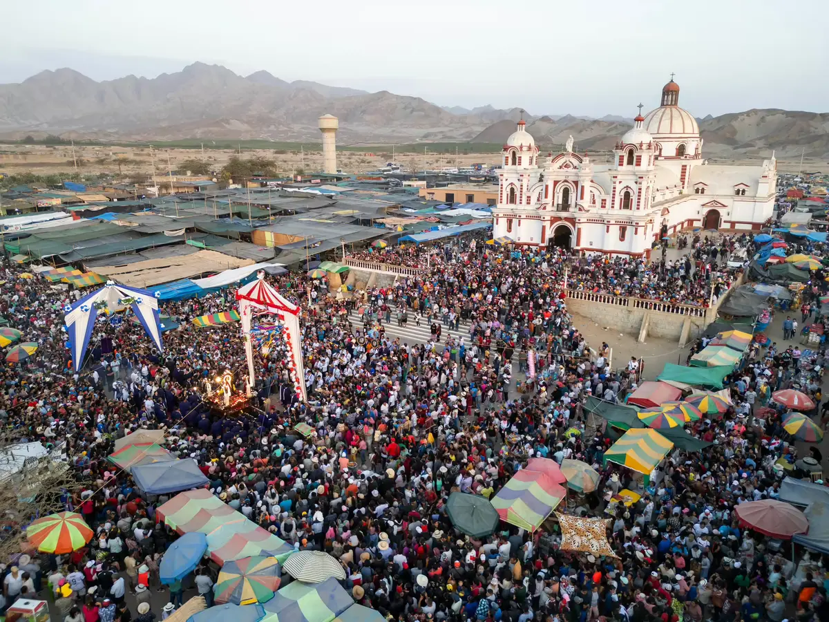 Santuario de Yauca en disputa: padre amenaza con llevarse la festividad de la Virgen del Rosario a Ica