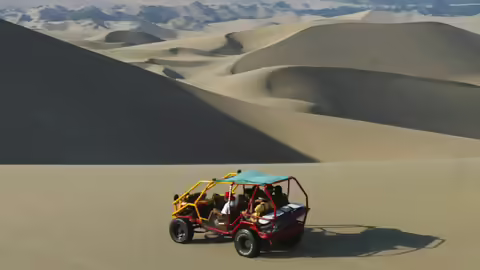 Huacachina: Fiscalía de Ica alerta grave riesgo para turistas por tubulares “hechizos”