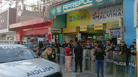 Detienen a nueve comerciantes acusados de integrar banda “Los Malvineros de la calle Cajamarca”