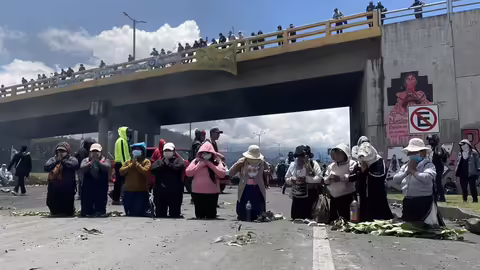 Indígenas están protestando en Ecuador, reportan fallecidos, detenidos y desparecidos