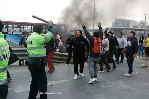Lima: transportistas acatan paro de 24 horas tras nuevo asesinato de un conductor en San Juan de Miraflores