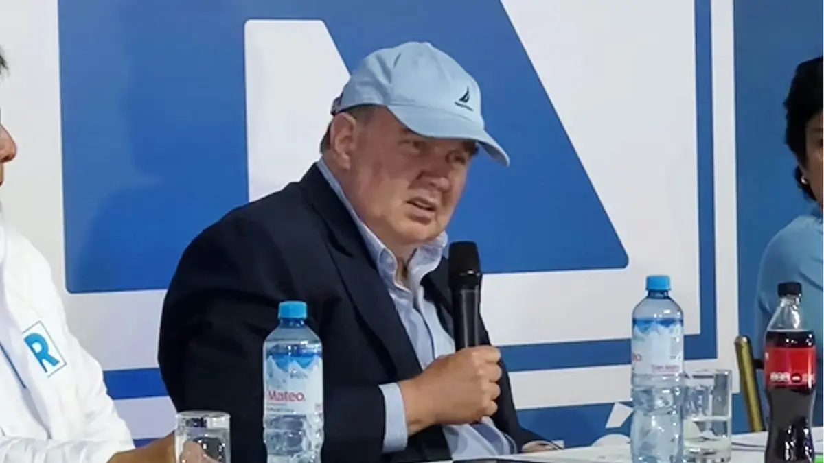 López Aliaga pide renuncia del ministro del interior y jefe de la PNP "Es un crimen de estado"