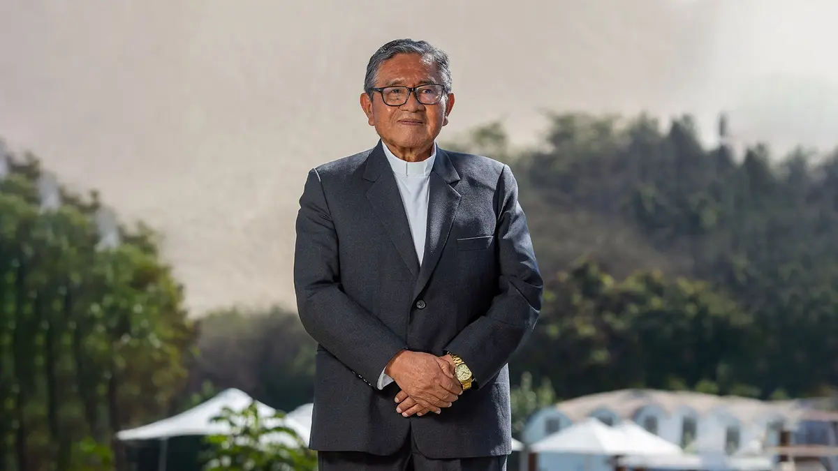 Mons. Edmundo Hernández Aparcana asume la presidencia del directorio de Caja Ica