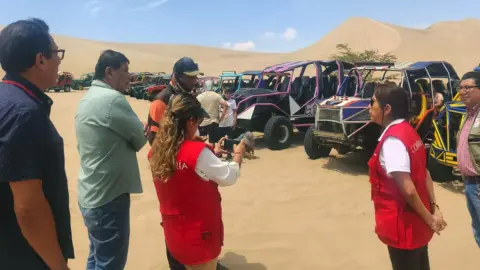 Contraloría interviene Huacachina en Ica: 50 tubulares clandestinos destruyen el paisaje y ecosistema