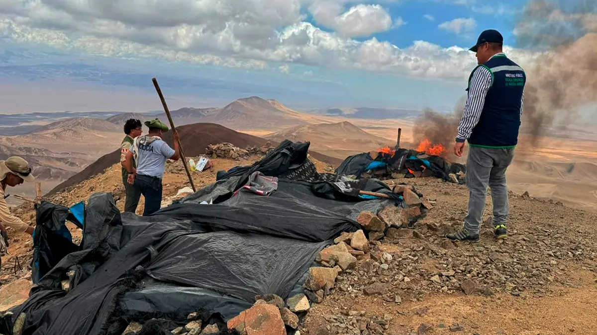 Ica: Destruyen ocho campamentos y un socavón de minería ilegal en la Reserva San Fernando