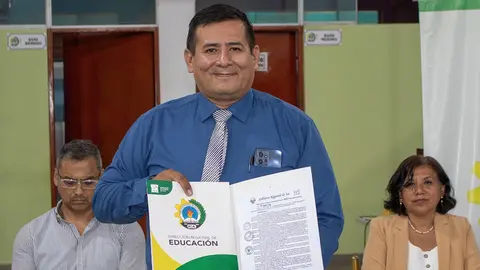 Ica: José Luis Huamán Orosco asume la Dirección Regional de Educación DREI