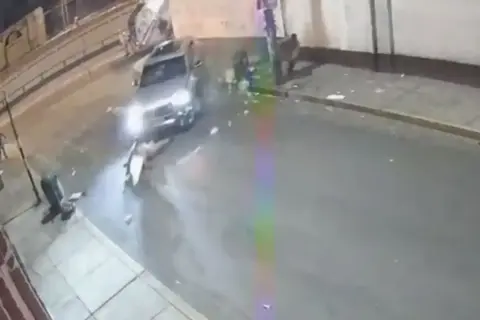 Lima: Tres trabajadores de limpieza arrollados por conductor ebrio en Cercado