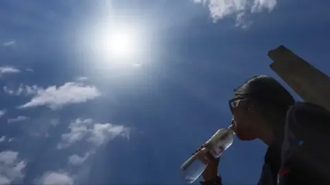 Senamhi advierte ola de calor en Ica con temperaturas de hasta 37 °C y fuerte radiación UV