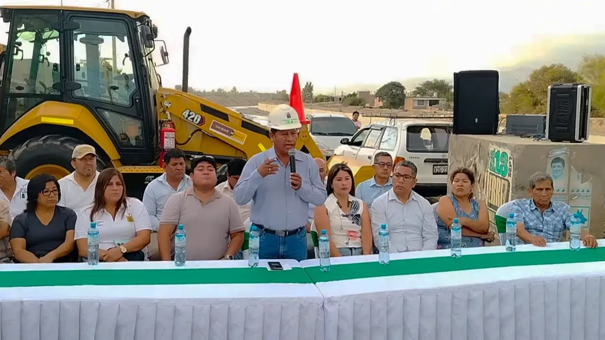 Alcalde Carlos Reyes anuncia expropiación de terreno del Club Social Ica para la doble vía a Huacachina