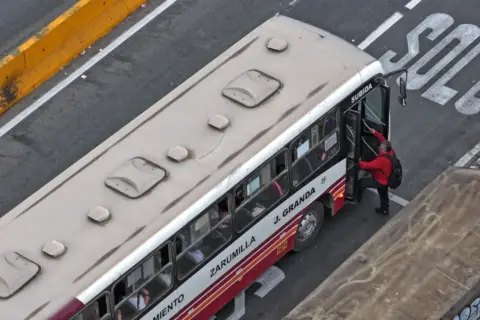 Lima: 214 atentados contra transporte público dejaron 152 fallecidos en menos de dos años