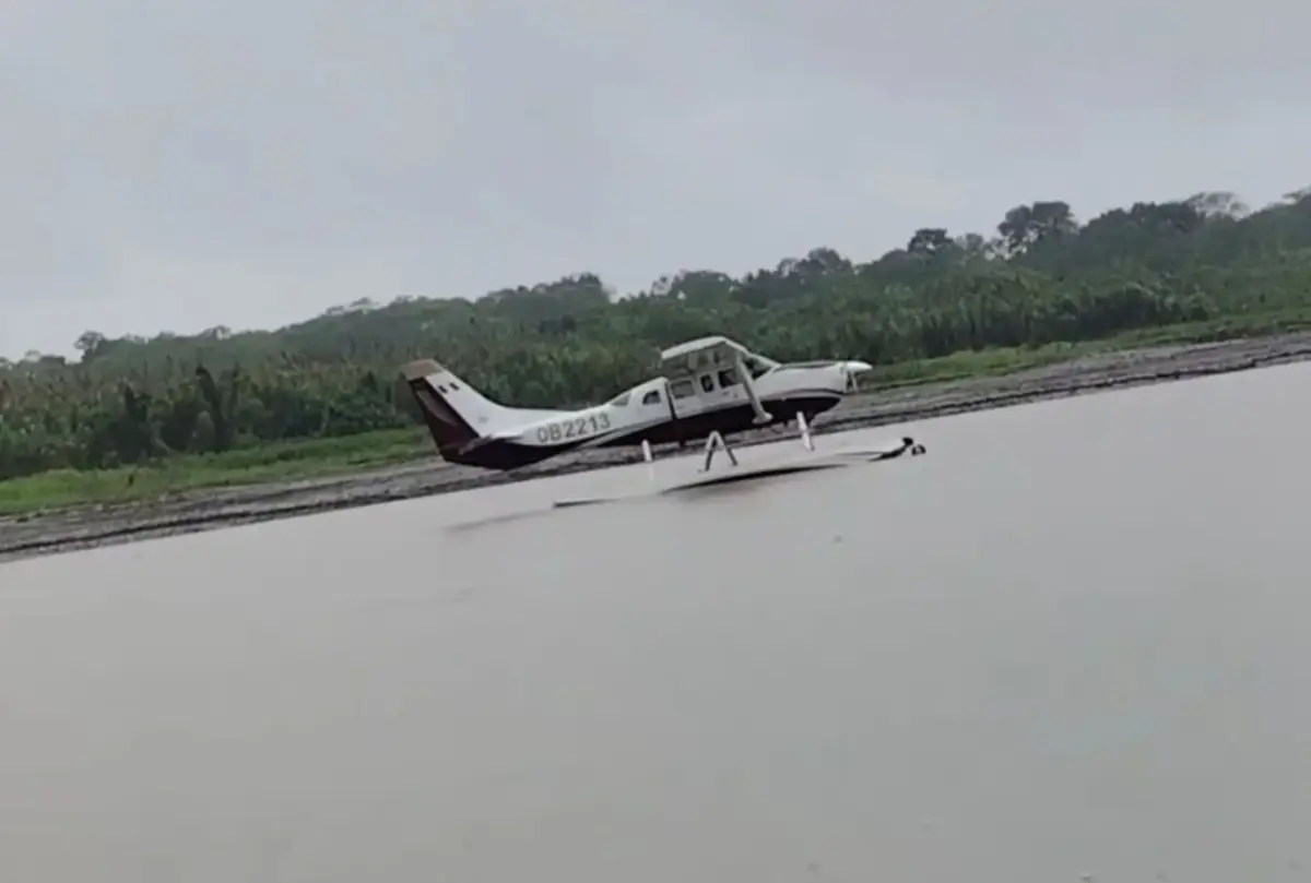 Loreto: Avioneta de evacuación médica realiza acuatizaje de emergencia en el río Ucayali