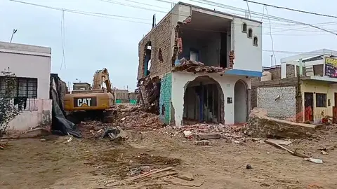 Municipalidad de Ica demuele cinco viviendas para construcción del nuevo puente Huancavelica