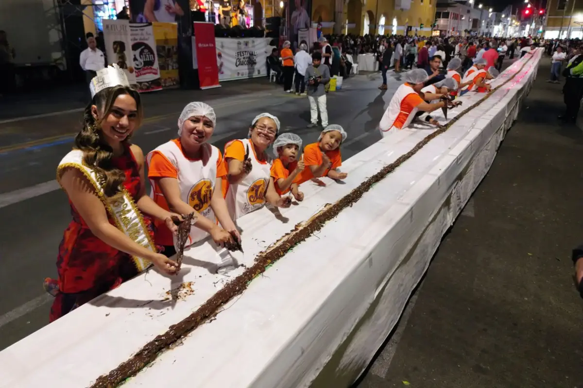 Récord iqueño requirió 800 tarros de leche