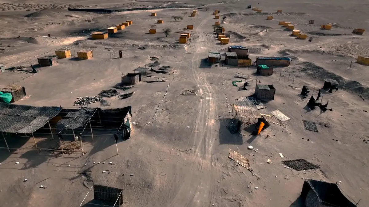 Impactante reportaje capta botaderos de basura y minería ilegal junto a las Líneas de Nasca