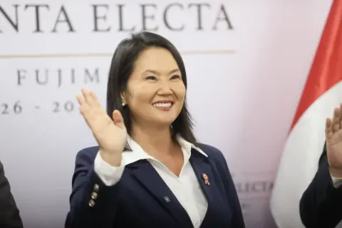 JNE entrega credenciales a Keiko Fujimori como presidenta electa para el periodo 2026-2031