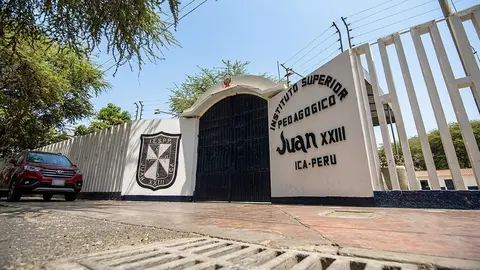 Minedu otorga licenciamiento al Instituto Pedagógico Juan XXIII de Ica por seis años