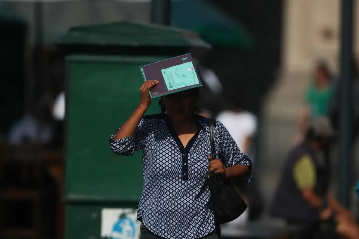 Senamhi advierte temperaturas de hasta 36 grados en costa y sierra peruana