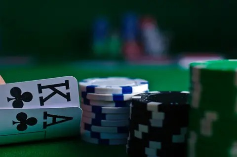 El fenómeno del poker online en Perú: ¿por qué cada vez más jugadores lo prefieren?