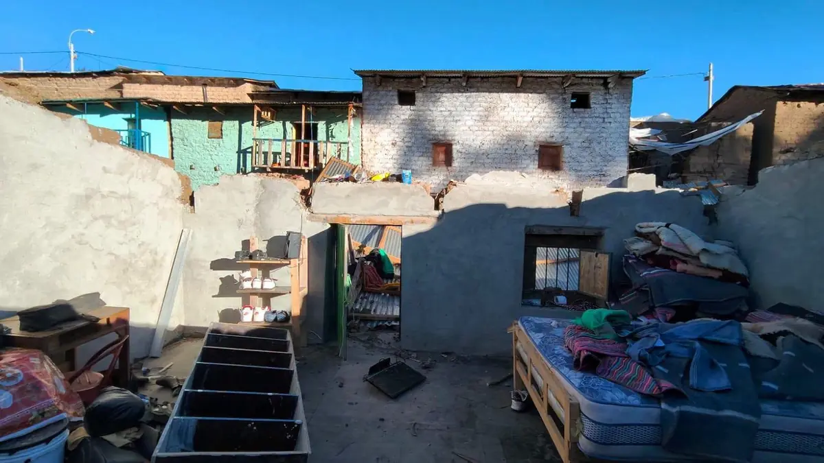 Fuertes vientos arrancan techos y dejan viviendas dañadas en San Pedro de Huacarpana, Chincha