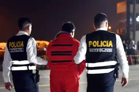Gobierno solicitará facultades legislativas para modificar normas penales y frenar la puerta giratoria