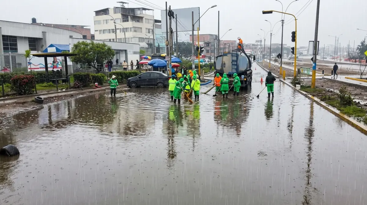 Senamhi emite alerta roja por lloviznas extremas y frío en Lima, Ica y la costa peruana